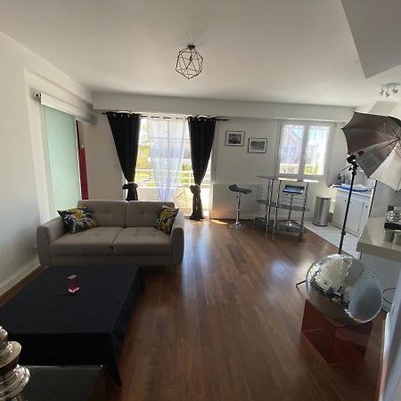 Charmant Appartement En Bord De Cher Saint-Avertin Exteriér fotografie